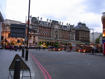 2010 LONDON 237.jpg